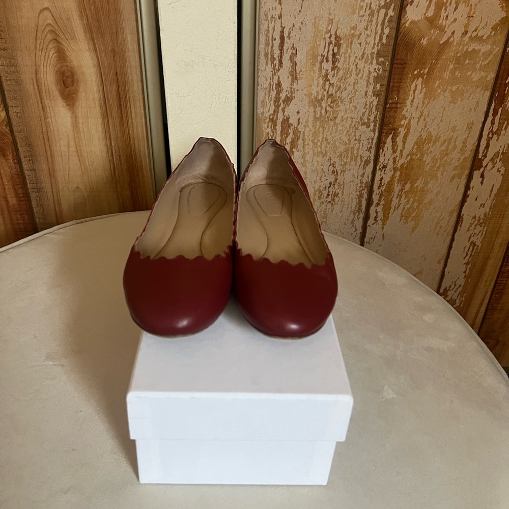 Chloe Lauren flats